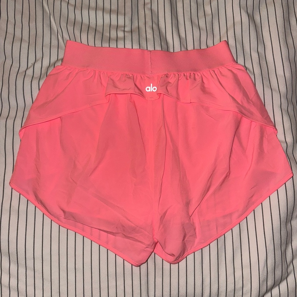 Alo Matchpoint Shorts in Bubblegum Pink no tags